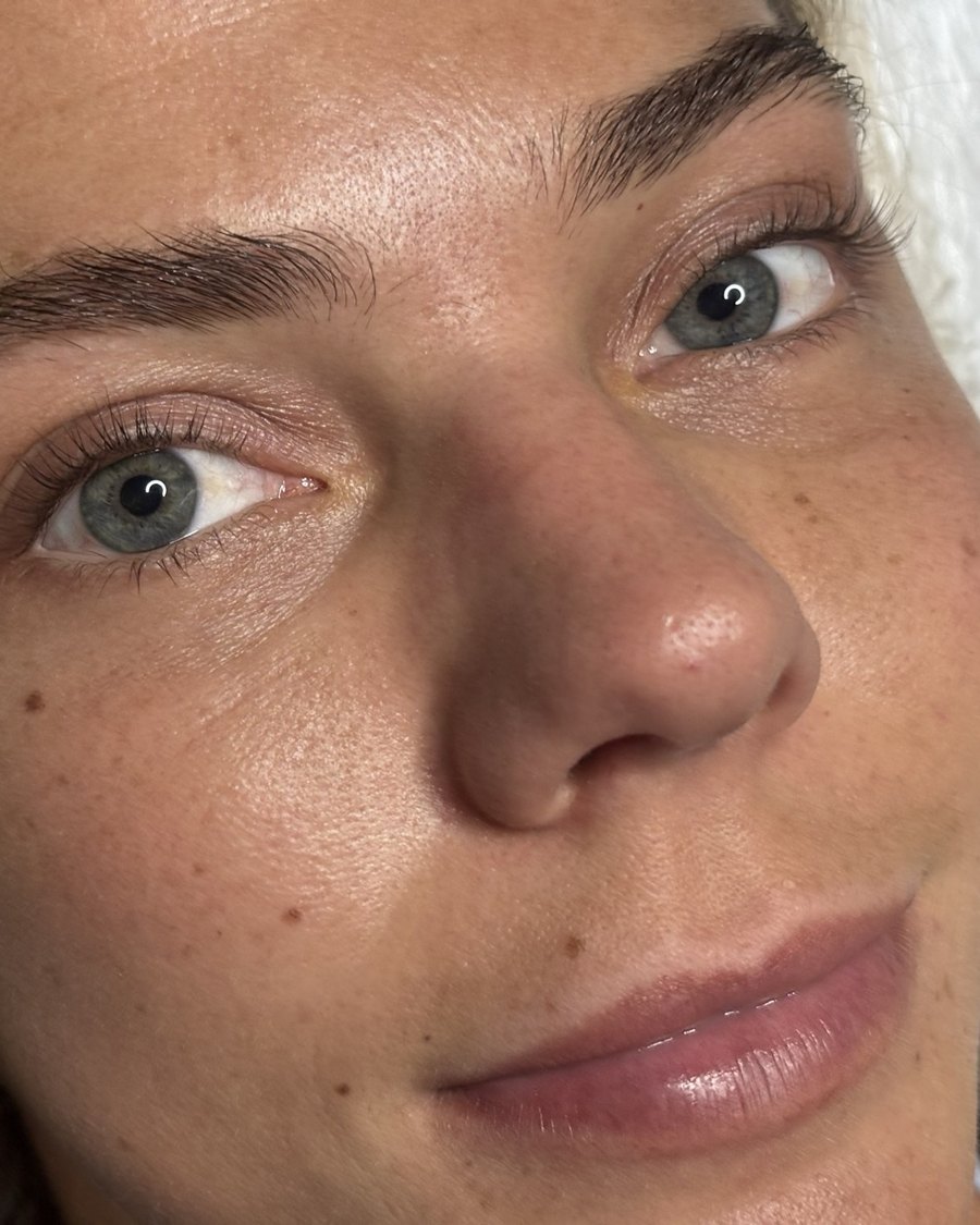 Lash lift before